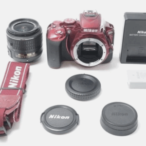 Nikon - D5500 DSLR Camera with 18-55mm Lens - Red